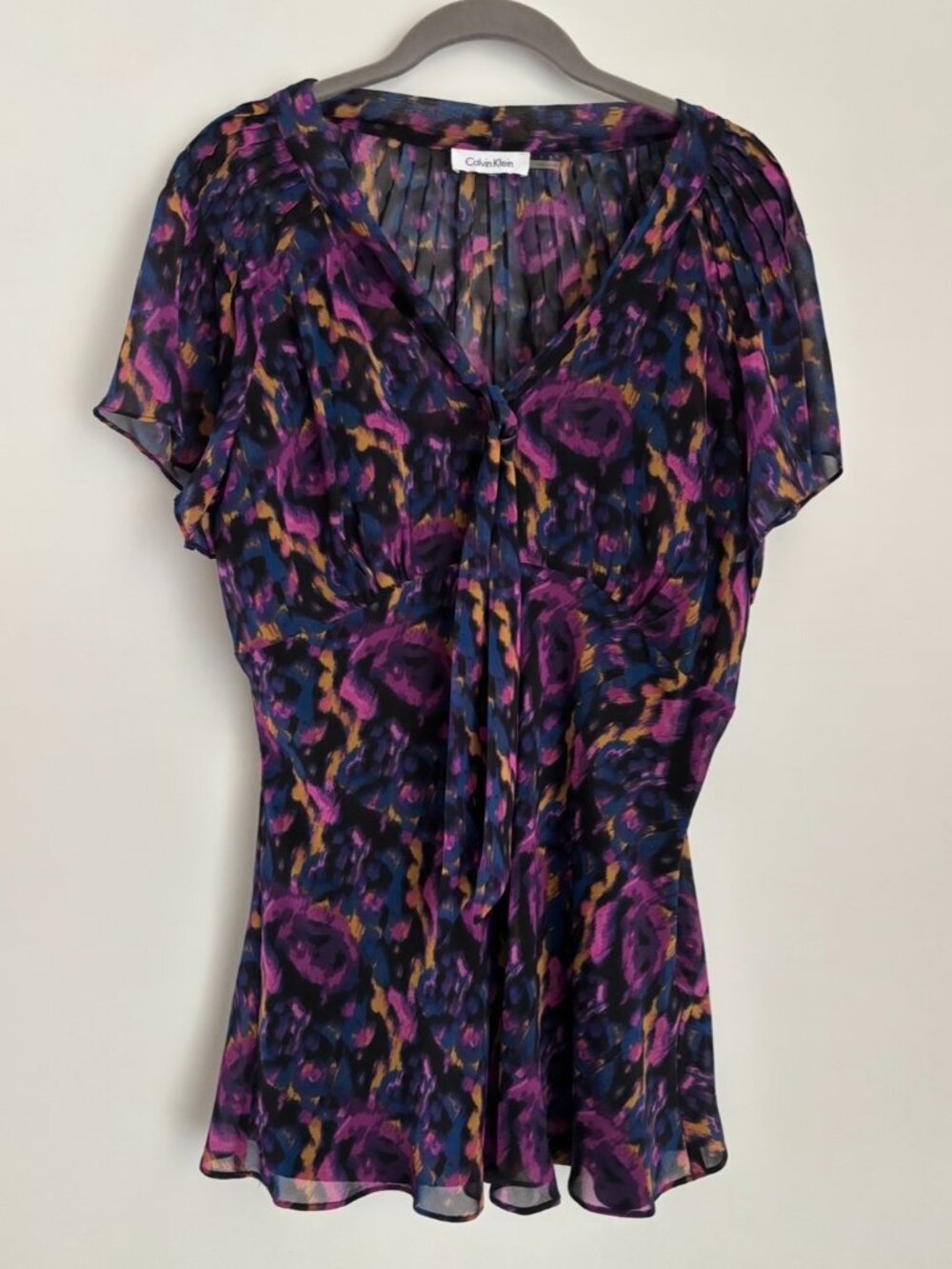Vintage Calvin Klein Watercolor Abstract Tie Neck Chiffon Blouse w/Camisole Sz M